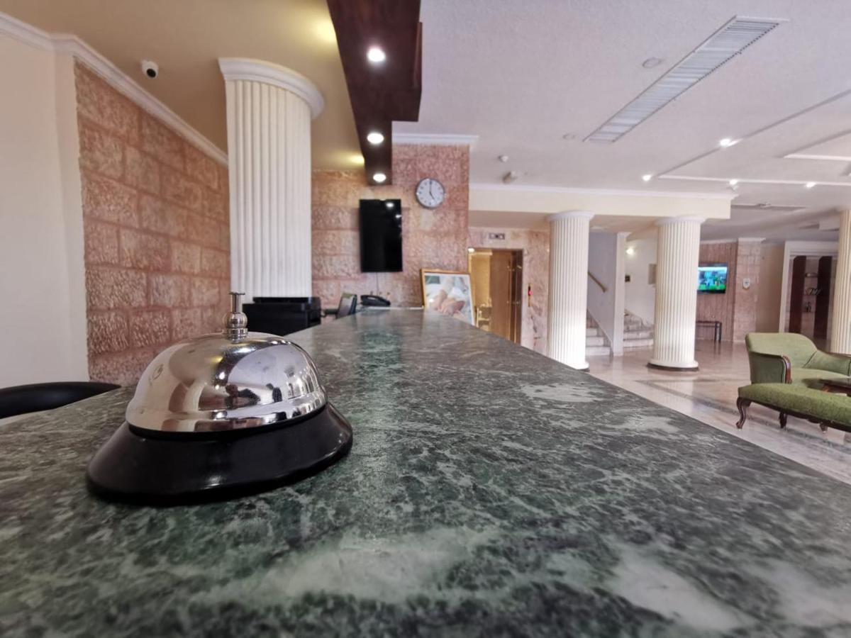 Edom Hotel Вади Муса Экстерьер фото