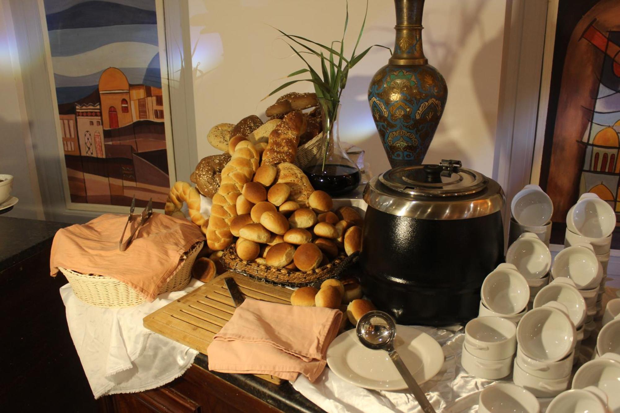 Edom Hotel Вади Муса Экстерьер фото